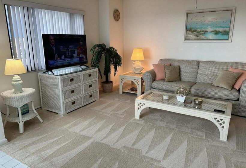 On The Sand Peaceful Great Sunsets Paradise