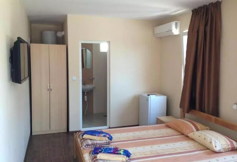 پانسیون къщички глория Free Parking,gloria Houses Varna