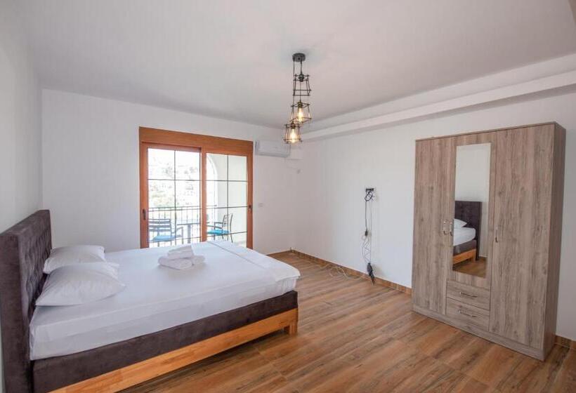 پانسیون Old Town Aga