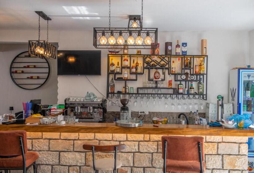 پانسیون Old Town Aga