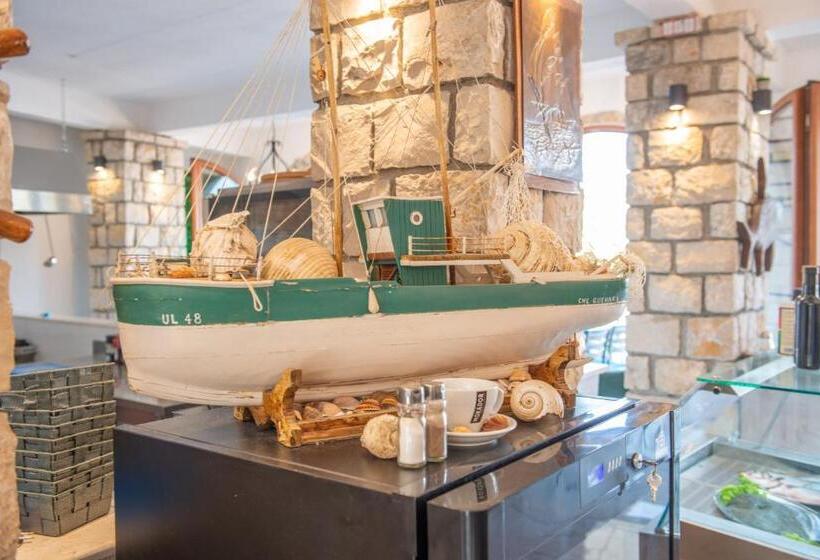 پانسیون Old Town Aga