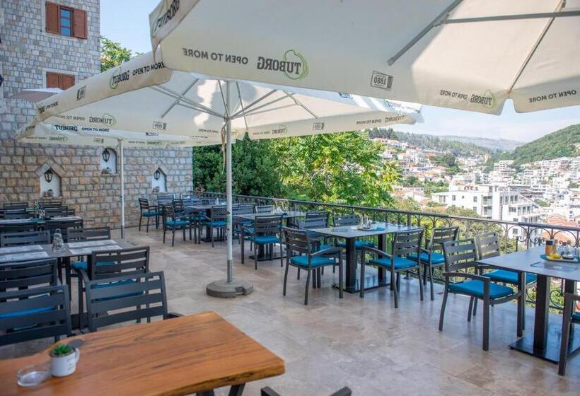 پانسیون Old Town Aga