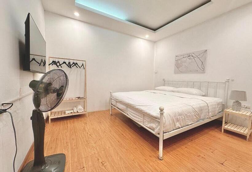 پانسیون Private Centrally Located