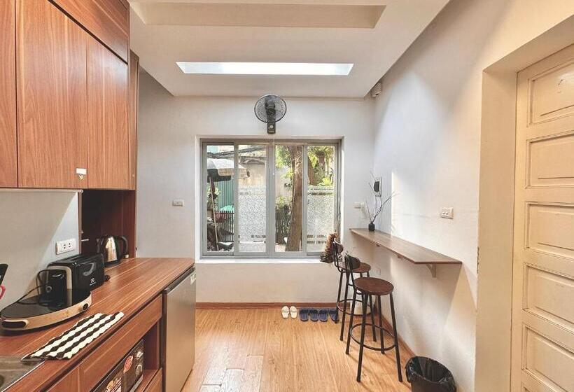 پانسیون Private Centrally Located