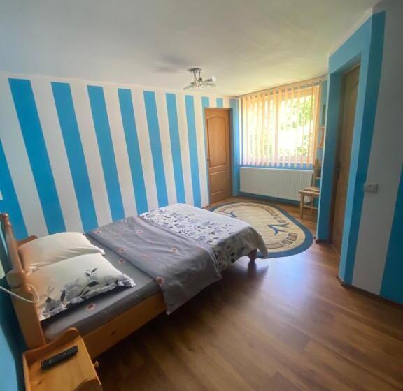 پانسیون Vila Roxy