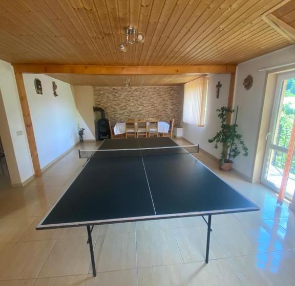 پانسیون Vila Roxy