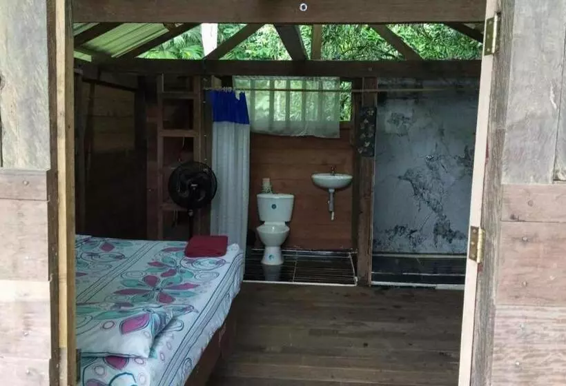 ユースホステル Posada Madre Tierra