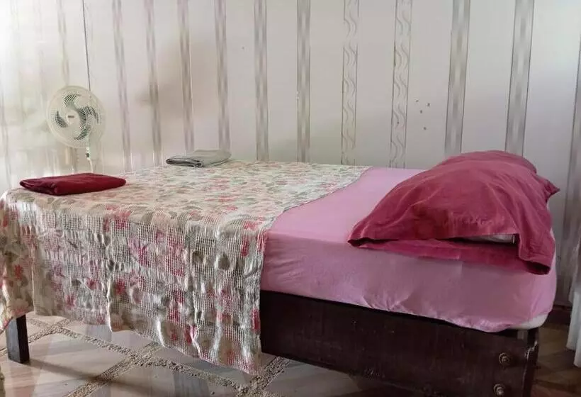 ユースホステル Posada Madre Tierra