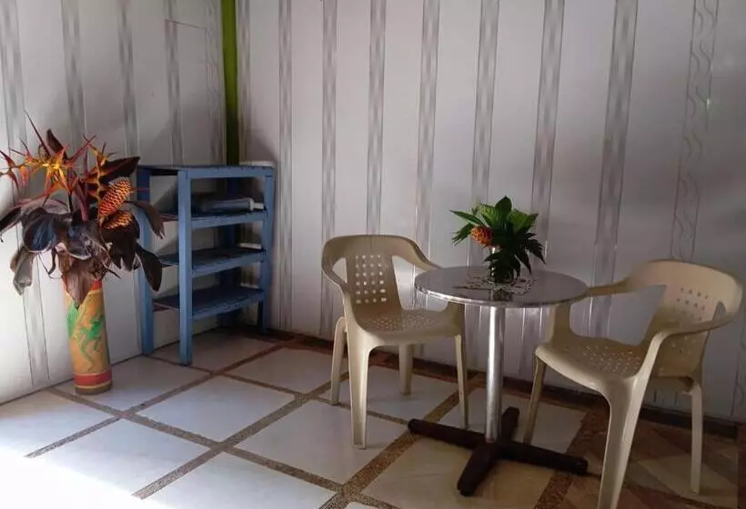 ユースホステル Posada Madre Tierra