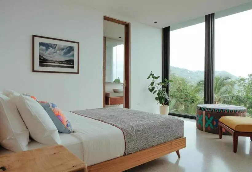 ベッドアンドブレックファースト Narra Hill Tagaytay