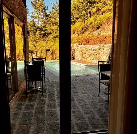 Aamiaismajoitus (B&B) Qg Quinta De Grovelas