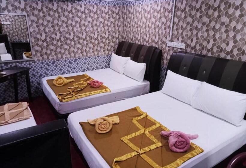 Damansara Damai Hotel  Dd