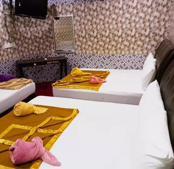 Damansara Damai Hotel  Dd