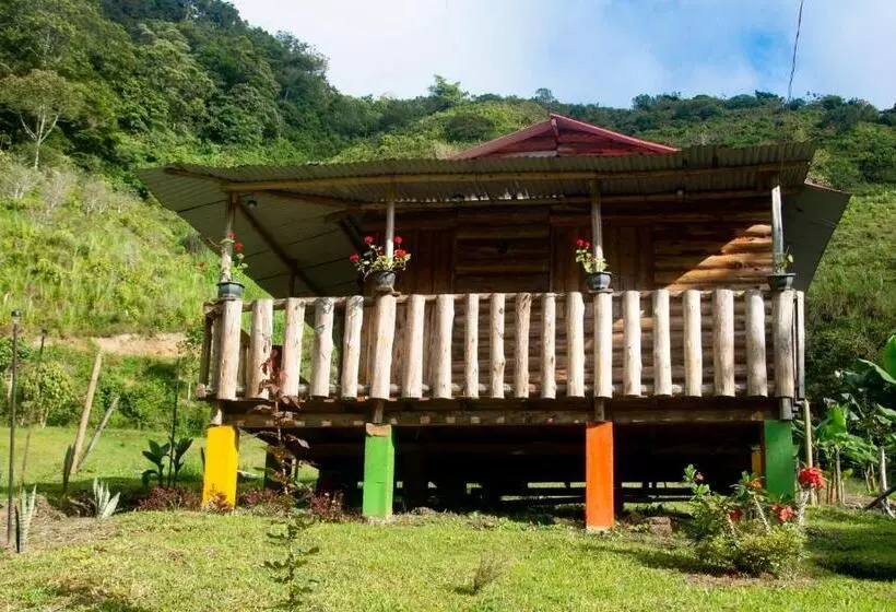 ホテル Jardines Del Tatamá