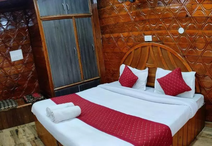 هتل Shiba International