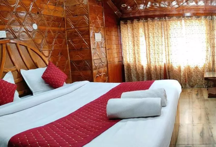 هتل Shiba International