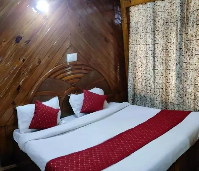 هتل Shiba International