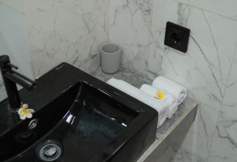 膳宿费 Baran Swaha Villa