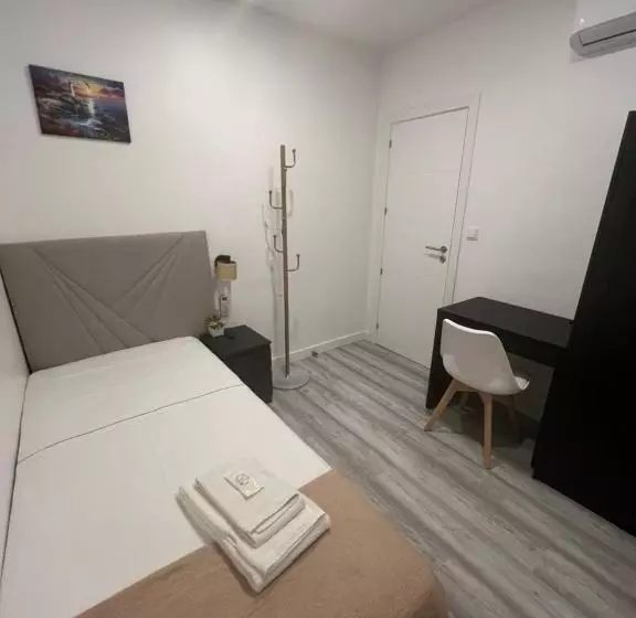 پانسیون Beautiful Rooms In The Center Of Lisbon