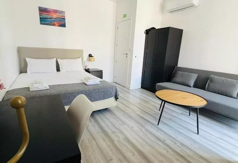 پانسیون Beautiful Rooms In The Center Of Lisbon