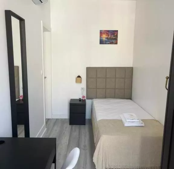 پانسیون Beautiful Rooms In The Center Of Lisbon