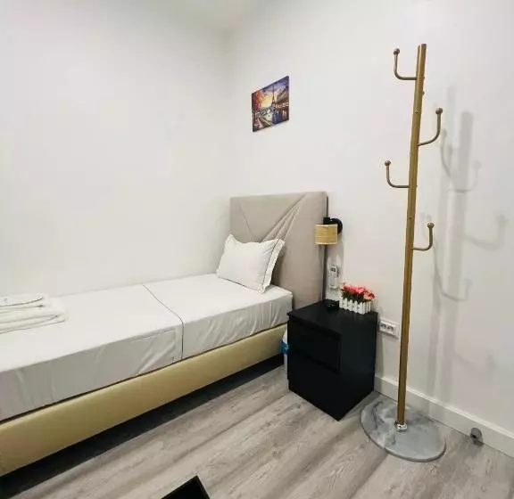 پانسیون Beautiful Rooms In The Center Of Lisbon