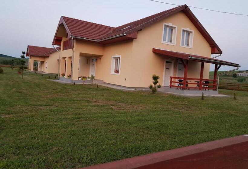 بنسيون Darazsik Pihenőpark