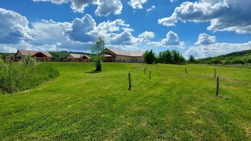 بنسيون Darazsik Pihenőpark