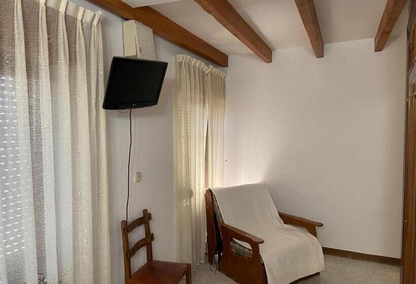 Пансион Hostal Cholo