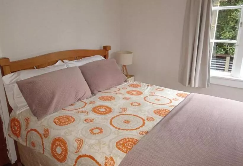 ペンション Jimi And Joni S Cosy Flat