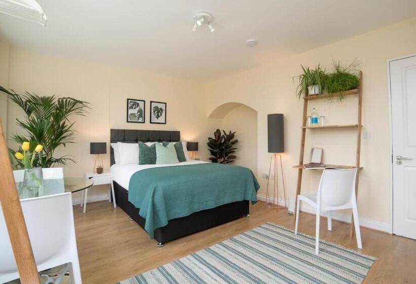 Alberg Wilson House   Camden