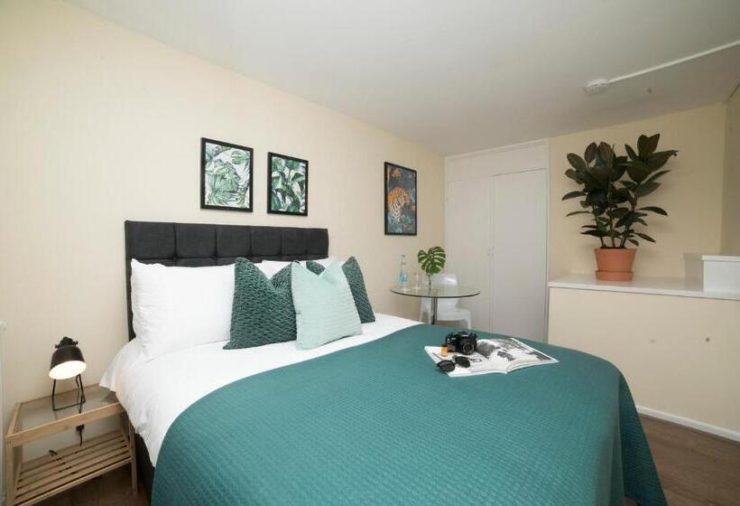 Alberg Wilson House   Camden