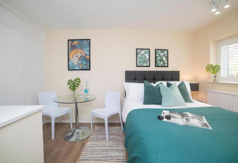 Alberg Wilson House   Camden