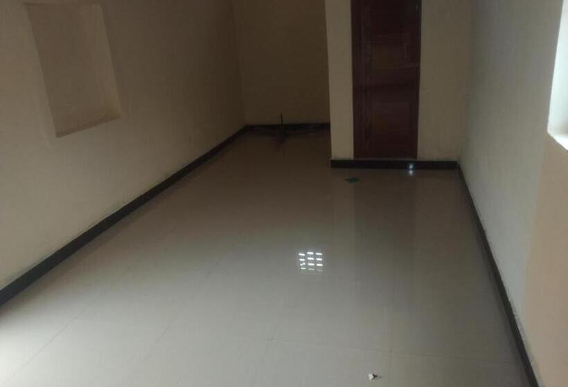 Bed and Breakfast Sri Ayyappan Illam Govanur