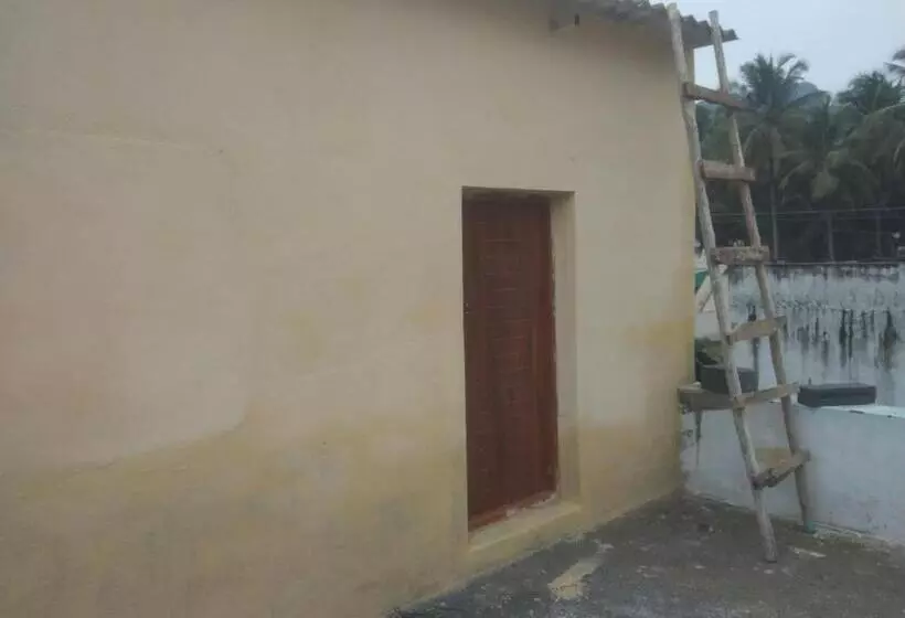 Aamiaismajoitus (B&B) Sri Ayyappan Illam Govanur