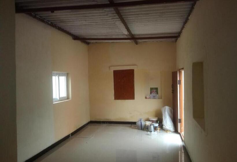 Bed and Breakfast Sri Ayyappan Illam Govanur