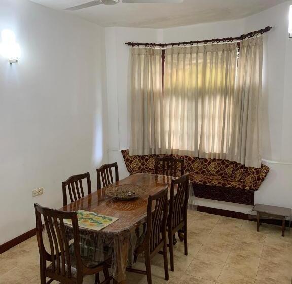 민박 The Boundless Has Been Bound