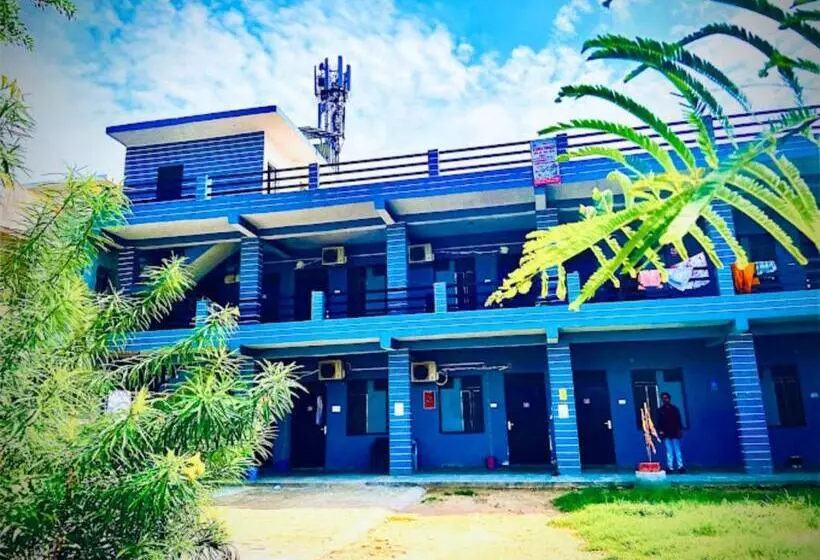 Goroomgo Hotel Raghubir Nikunj Homestay Ayodhya