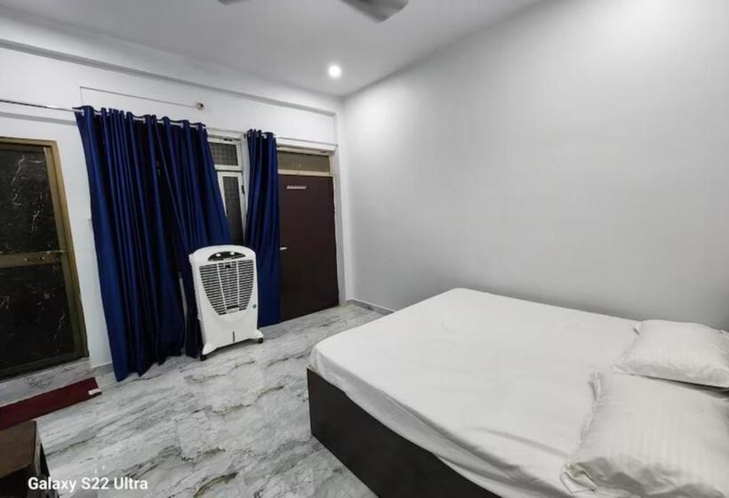 Goroomgo Hotel Raghubir Nikunj Homestay Ayodhya