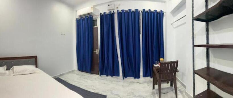 Goroomgo Hotel Raghubir Nikunj Homestay Ayodhya