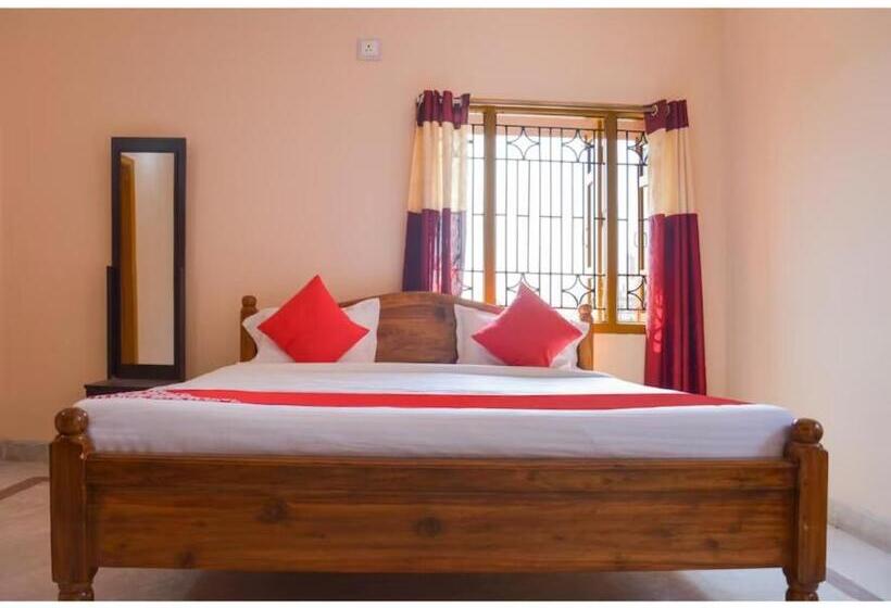 Hotel Caroline Stay Near Kiit University Budget Friendly Couple Friendly Best Seller