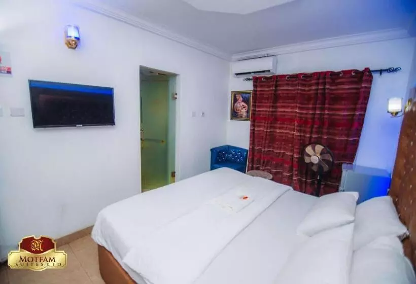 هتل Motfam Suites