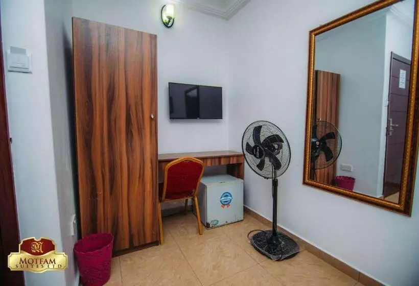 هتل Motfam Suites