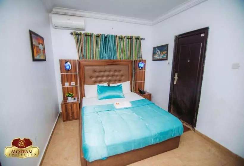 هتل Motfam Suites