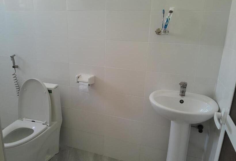 호텔 Solomon Village Lodge