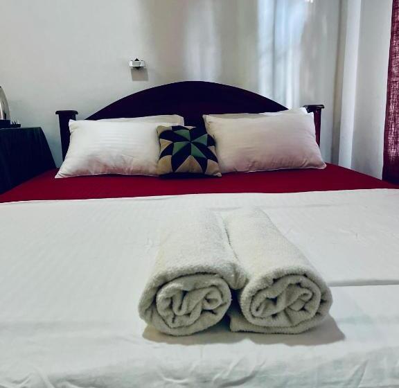 Hotel The Grandiose Safari