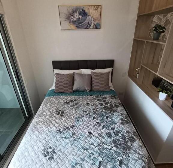 Narama Cozy, Spacious And Well Located Apartment