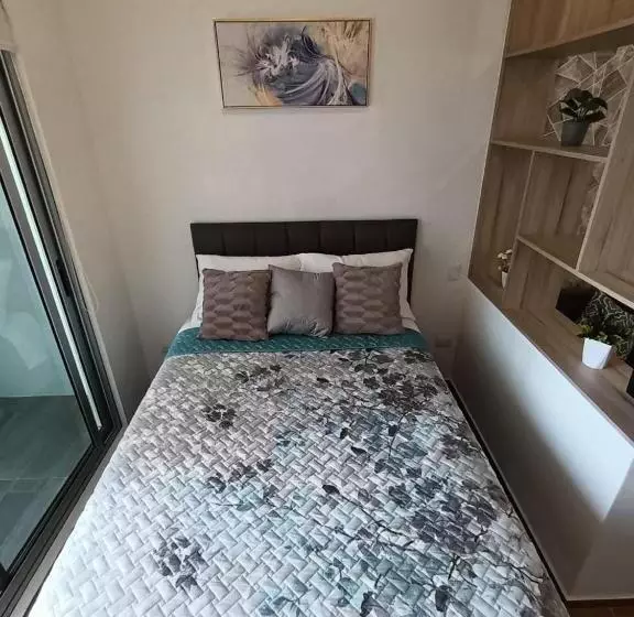Narama Cozy, Spacious And Well Located Apartment