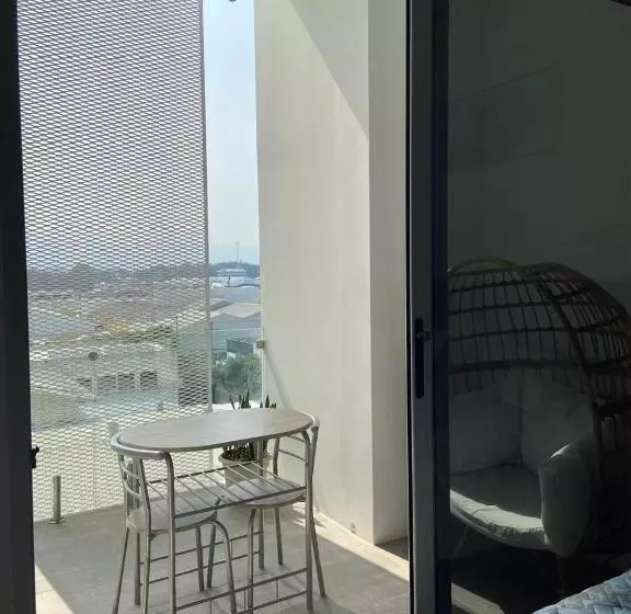 Narama Cozy, Spacious And Well Located Apartment