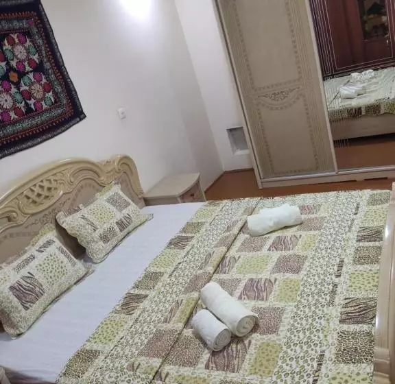 ペンション Amirjon